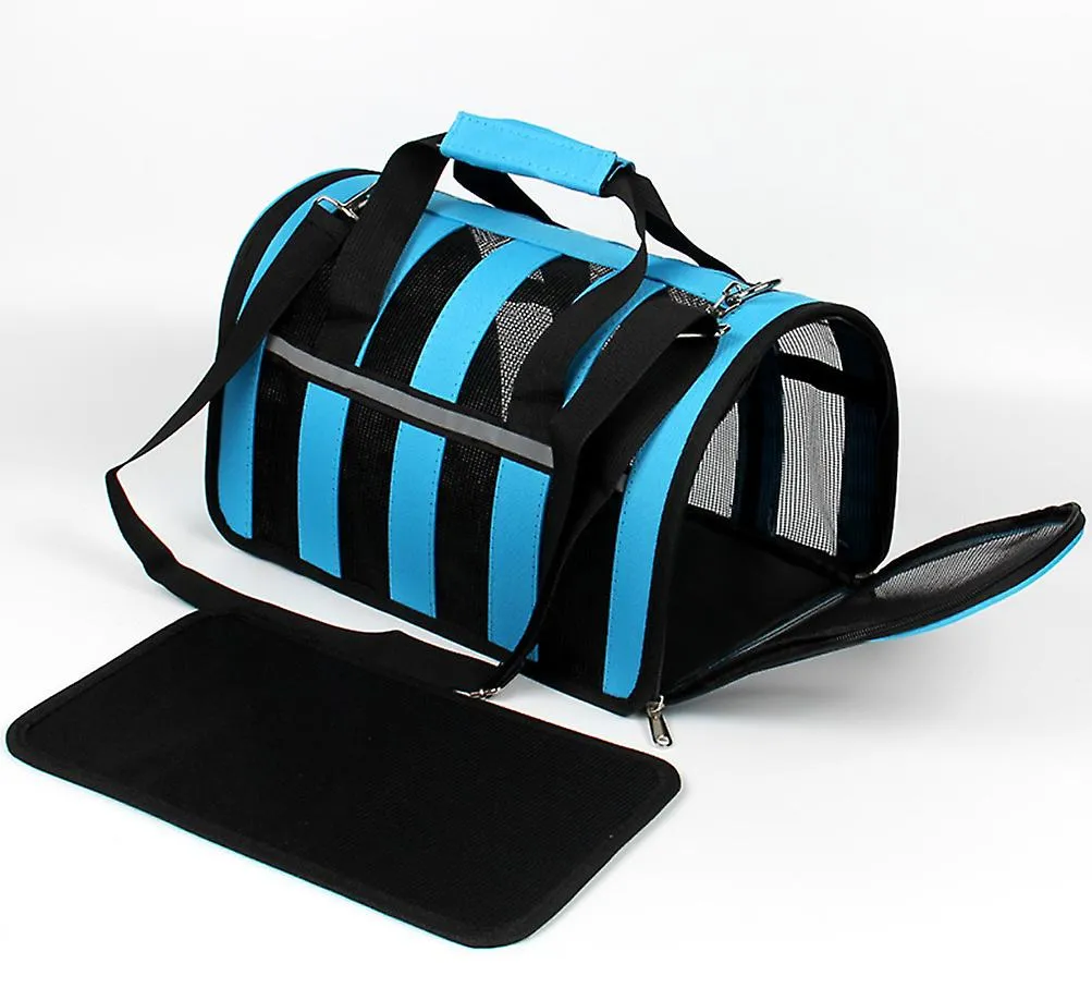 M 43*26*24cm green Portable pet outdoor mesh breathable backpack AZ15208